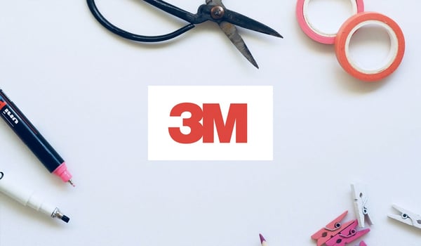 3M logo with stationary